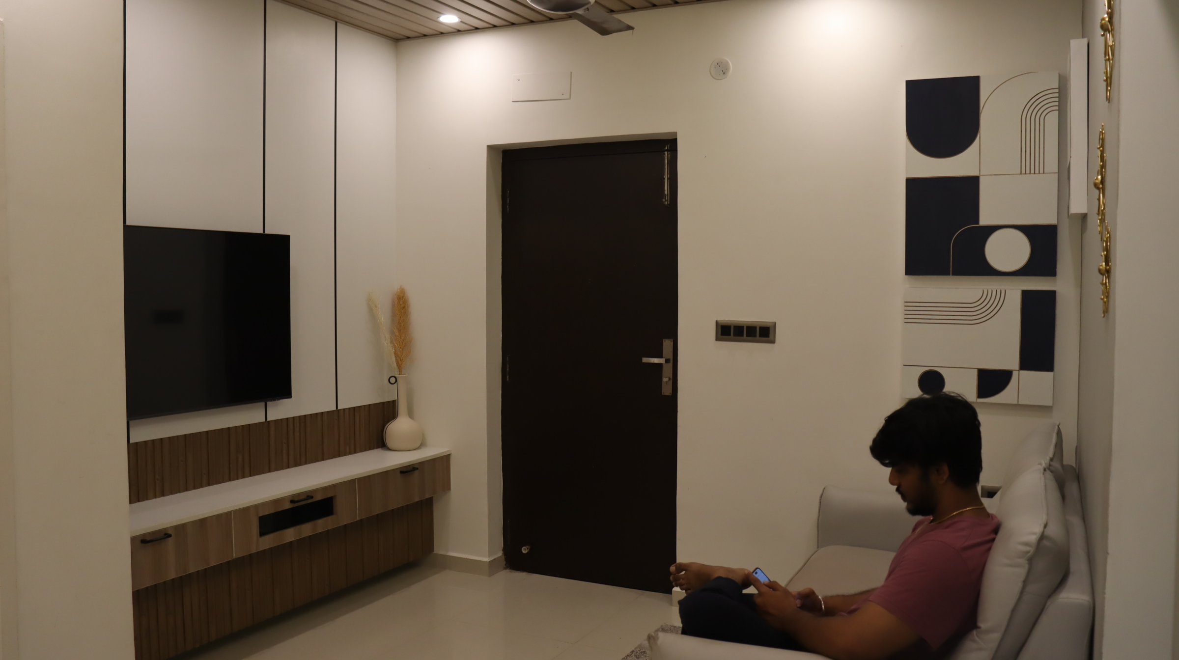 Bachelor Pad
